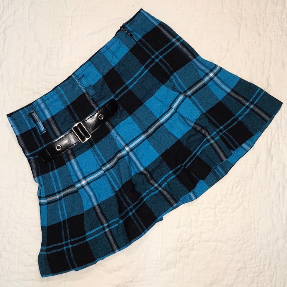 Little girls sz 5 adorable blue black skirt